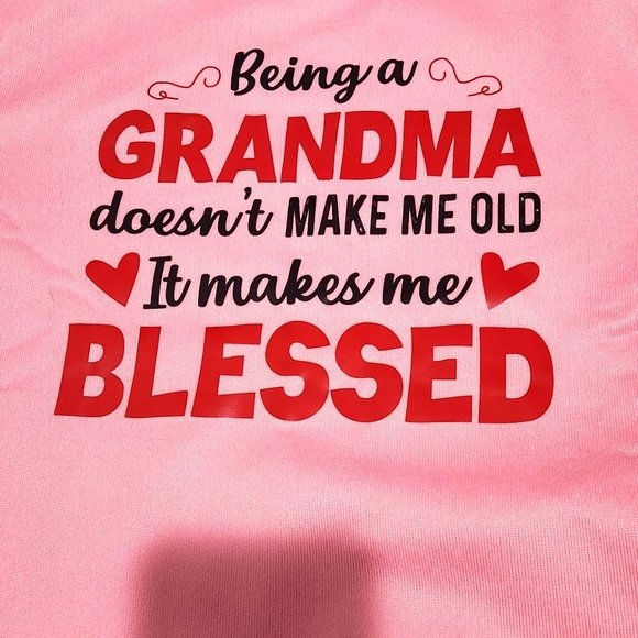 XS crew neck sweater.  Pink with red letters GRANDMA ❤️ petite 💕 - Picture 2 of 5